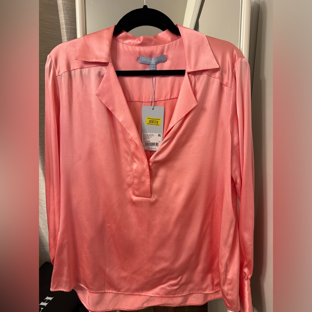 NWT Antonio Melani Pink 100% Silk Notch Collar V-Neck Long Sleeve Blouse Mist